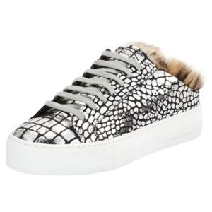 P448 Women's Clara Crackled Leather Open Back Platform Sneaker Size 36 EU/ 6-6.5